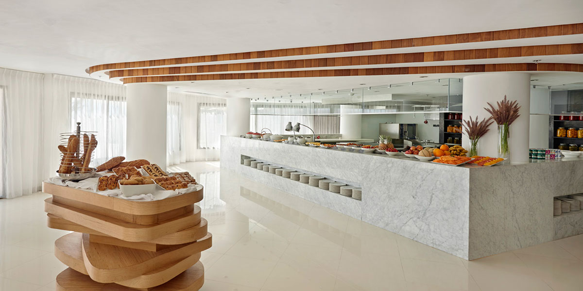 Buffet petit déjeuner